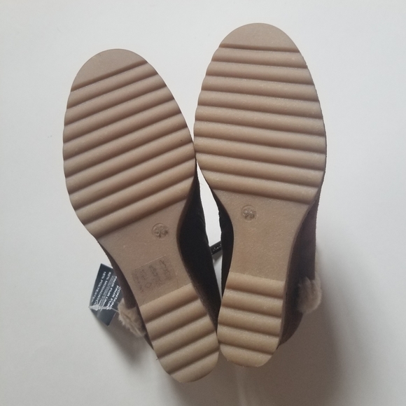 AQUATALIA Christa Suede Ankle Weatherproof Booties in Chestnut, Size 7 1/2 - Picture 3 of 7